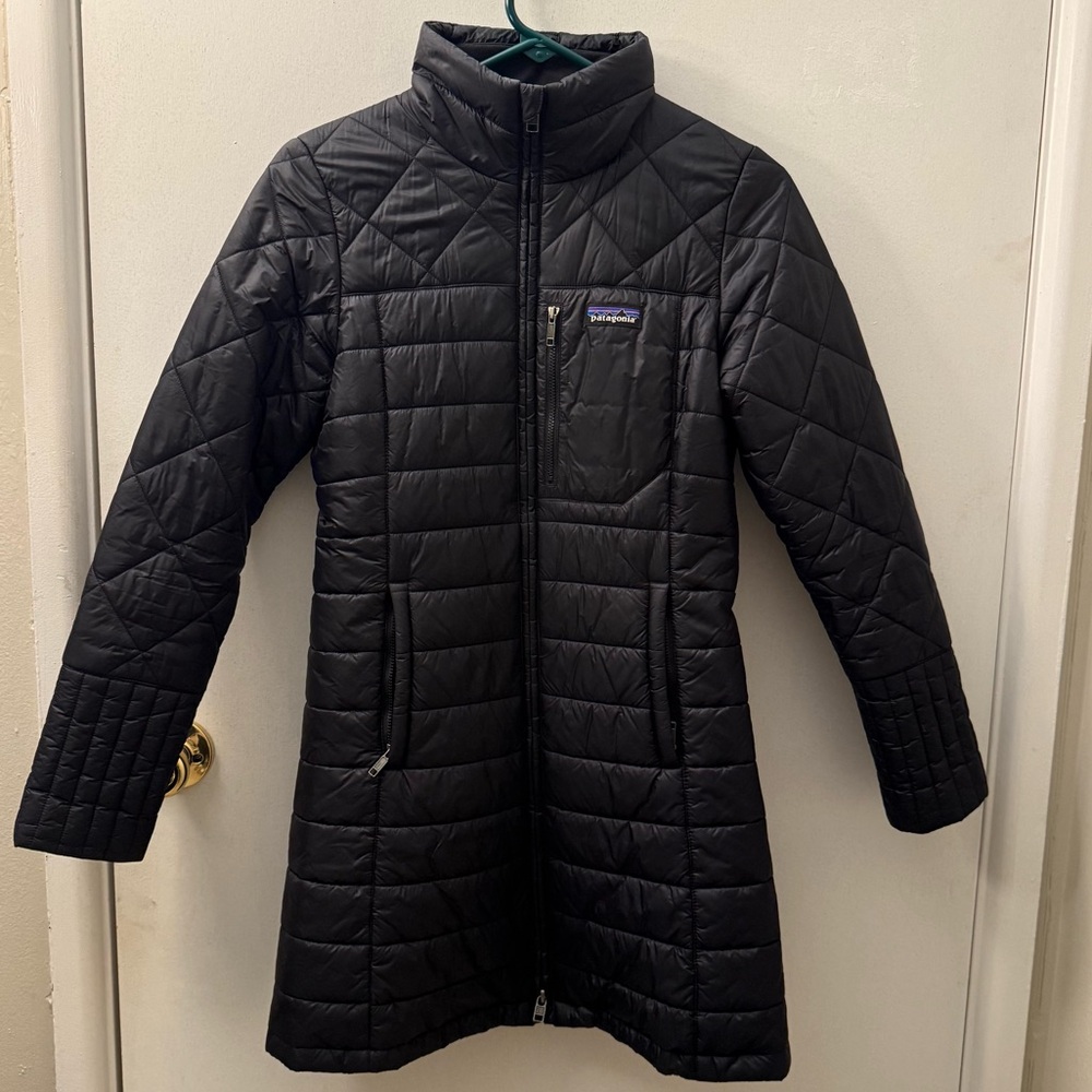 Patagonia Black Quilted Women's Radalie Parker Puffer Coat XS